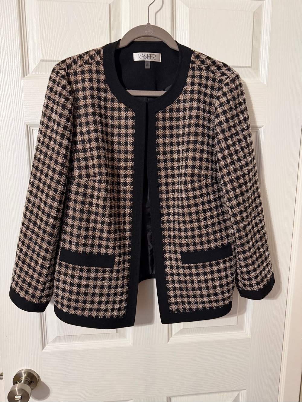 Kasper Black and Beige Houndstooth Collarless Jacket